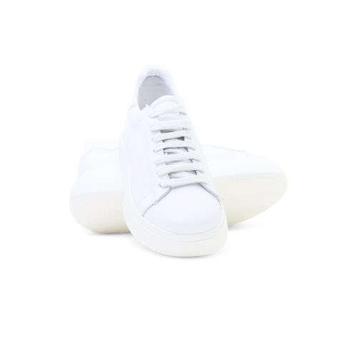 Дамски спортни обувки в бяло 242331 Angelina Ricci